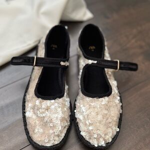 Zara Kids Sparkling Dress Shoes in Black and Cream